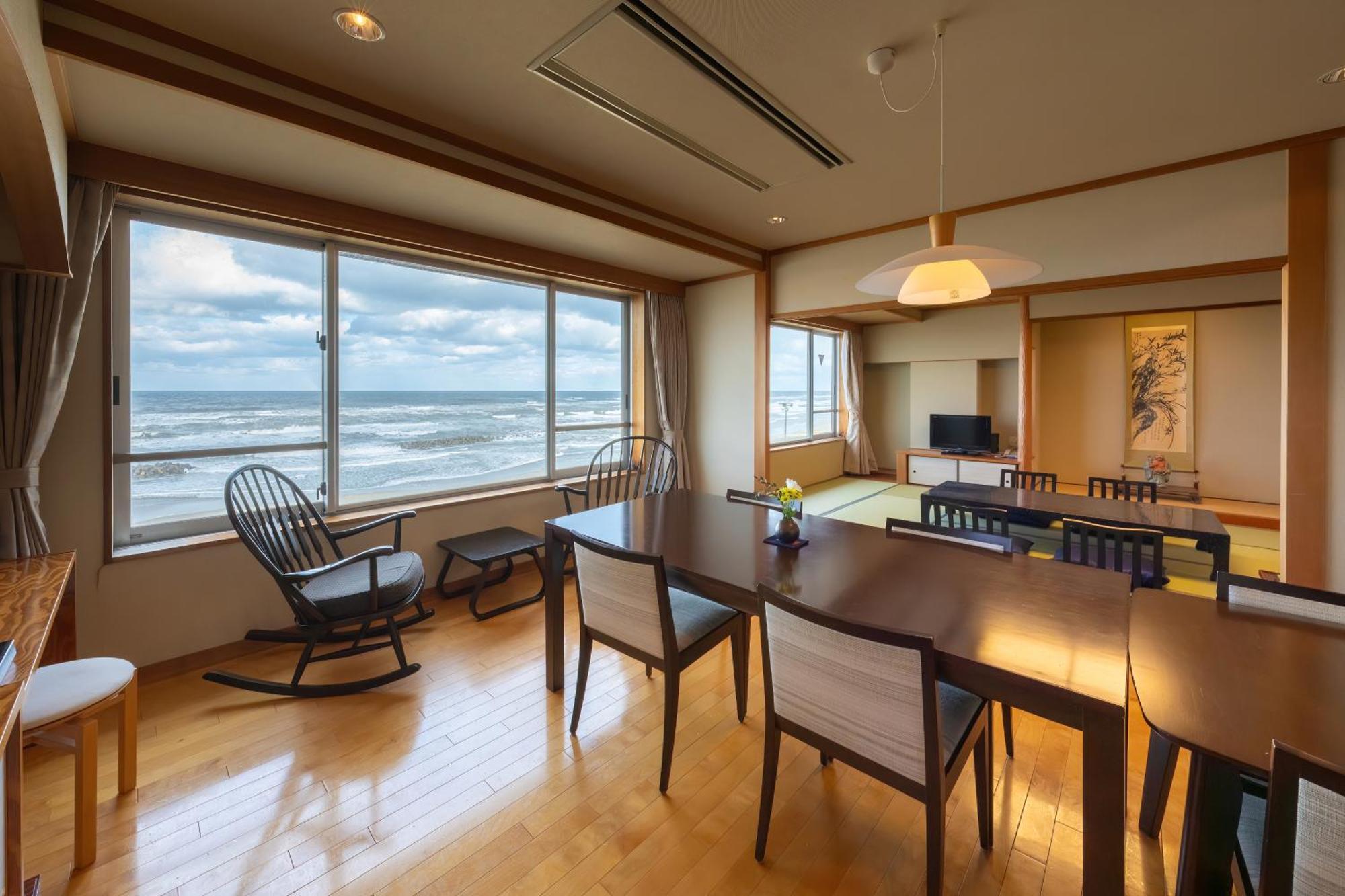 Ikkyu -Seaside Hotel- Tsuruoka Exterior photo