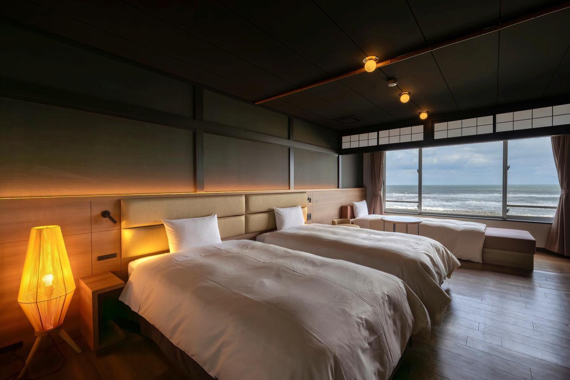 Ikkyu -Seaside Hotel- Tsuruoka Exterior photo